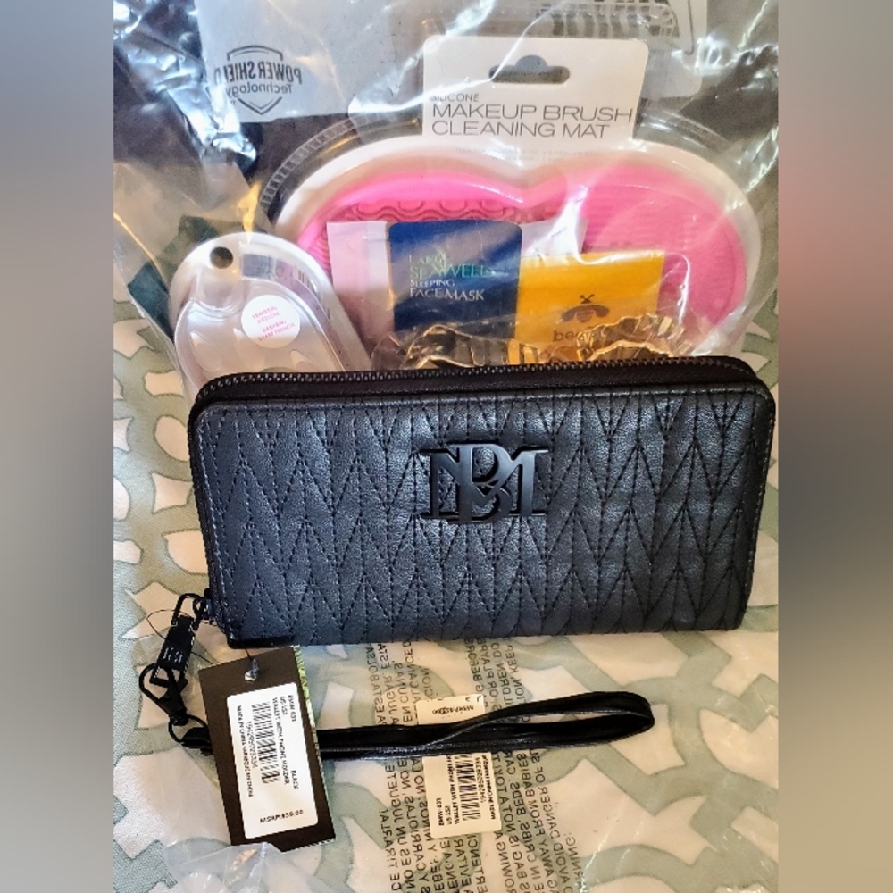 Badgley Mischka Black Quilted Wristlet/Phone Pocket  + Beauty Bundle.